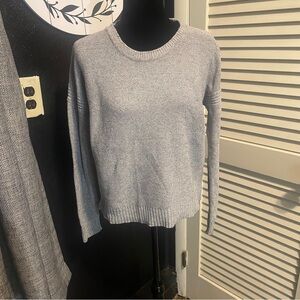 Madewell Women’s grey sweater